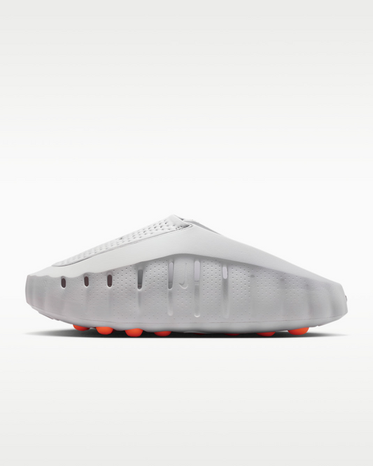 Nike Mind 001 Men's Pregame Mules(Runs small – size up)